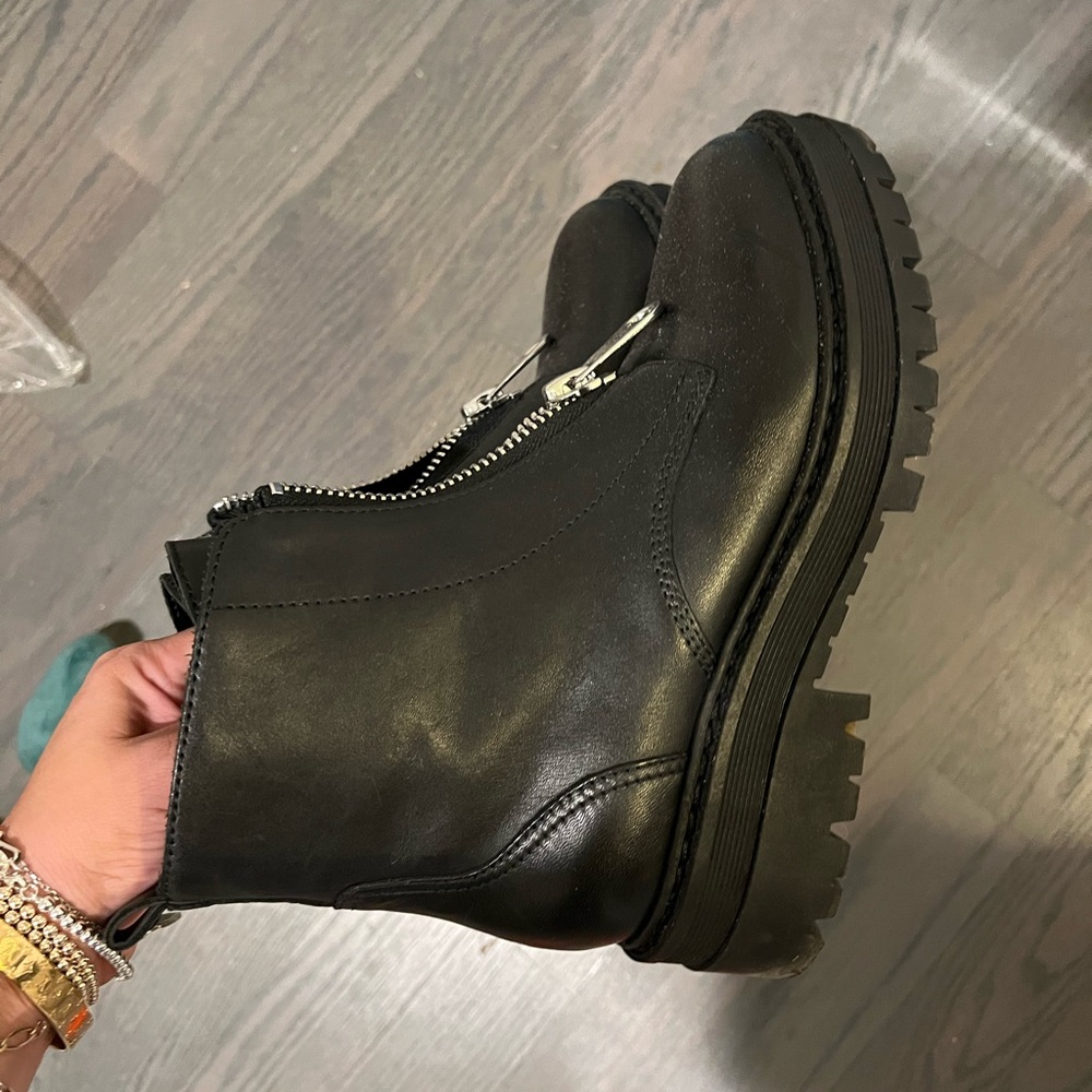 Marc fisher Combat boots